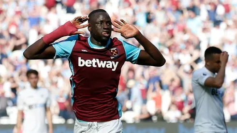 Kouyate fires West Ham survival bid, Swansea in danger