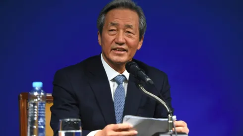 Tycoon Chung to appeal FIFA ban, slams 'hitmen'