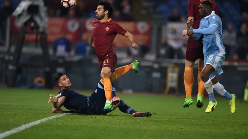 Lazio into Italian Cup final despite Roma defeat