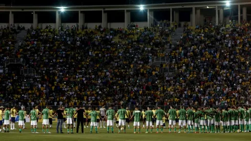Chapecoense face Atletico four months after crash