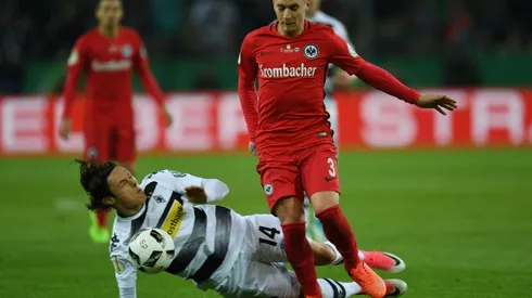 Football: Man Utd's Varela gets tattoo — and German career over