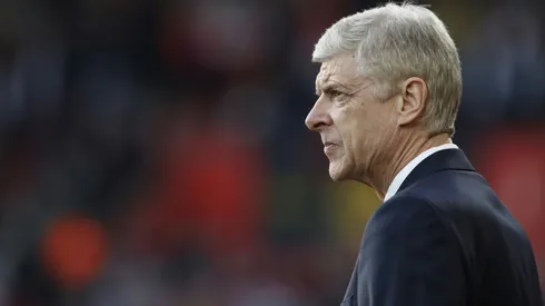 Wenger's Arsenal enter last-chance saloon