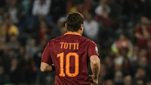 Roma's Spalletti set to rain on Totti party