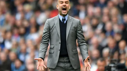 Mahrez penalty mishap lets Man City off hook