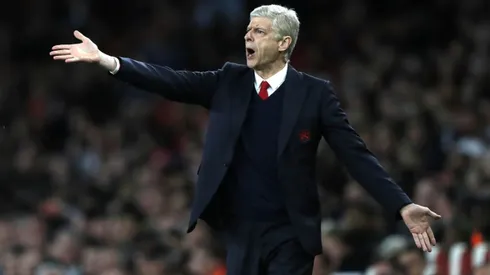 Wenger won't give up in top four race