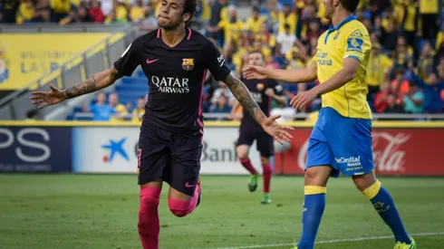 Real Madrid, Barca set up final day title showdown