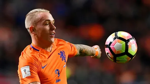 Dutch youngster Karsdorp signs for Roma