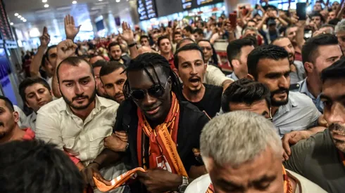 Galatasaray set to sign Swansea's Gomis