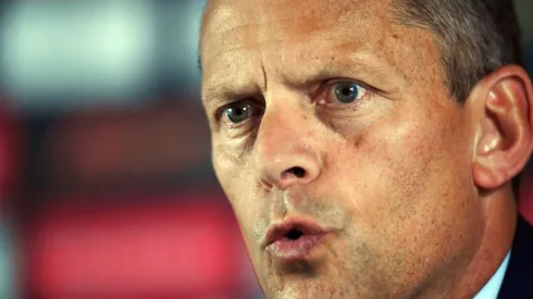 FA terminates bookies sponsorship deal