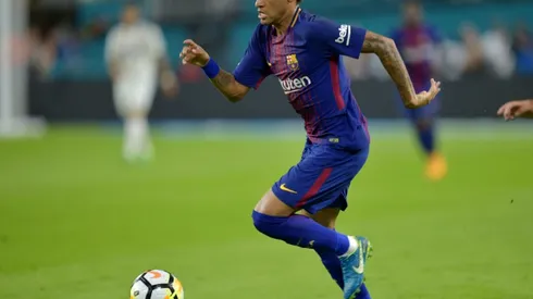 Spanish Liga to file PSG complaint over Neymar