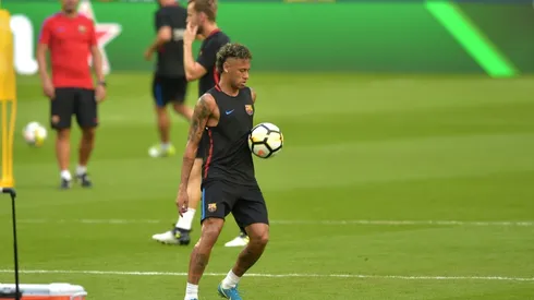 Football: Neymar set for China trip as speculation mounts