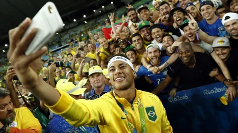 Neymar, the darling of starless Brazil