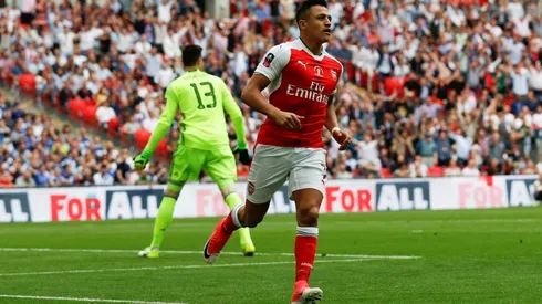 Bayern end bid to sign Sanchez from Arsenal