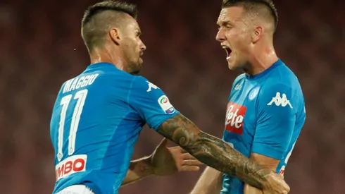Zielinski screamer as Mertens-inspired Napoli win again