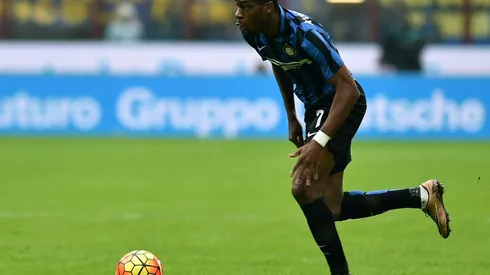 Kondogbia joins Valencia on loan from Inter