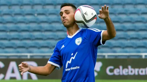 Hulk? Tevez? No, Israel's Zahavi is China's football top gun