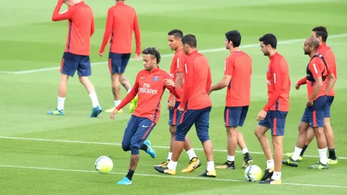 Neymar braced for French culture shock on PSG debut