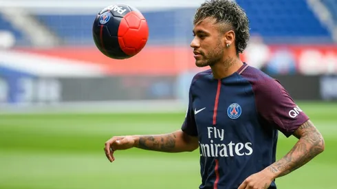 Neymar's looming PSG debut lifts France to fever pitch