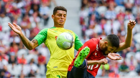 Lille's Bielsa thumps Nantes' Ranieri on pair's return to Ligue 1