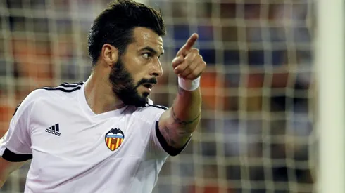 Besiktas sign Spanish striker Negredo - report