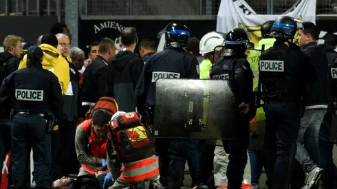 Football: 29 hurt in French stadium barrier collapse