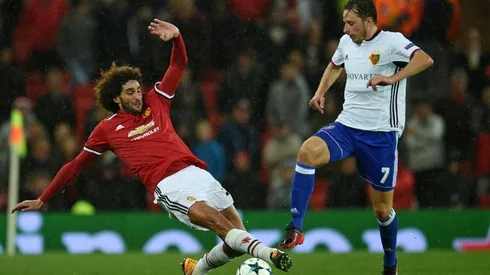 Mourinho rues absence of injured Fellaini in Moscow