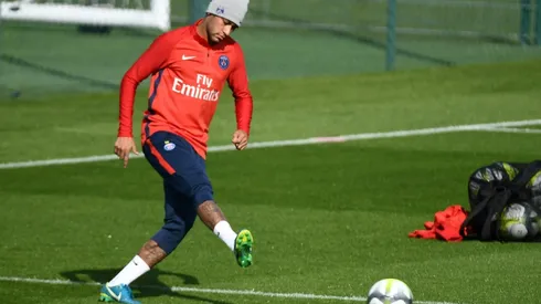 Injured Neymar to miss first PSG game
