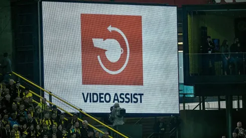 Cologne change mind over controversial Dortmund goal protest