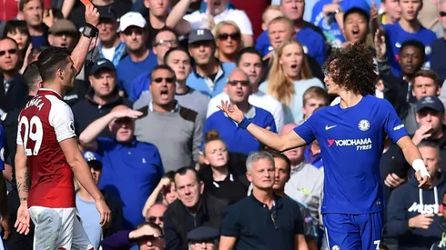 Chelsea's David Luiz sent off in Arsenal stalemate