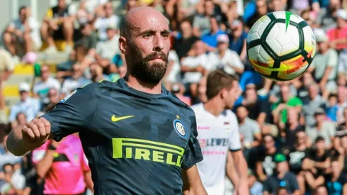 Inter leave it late to stay top in Serie A
