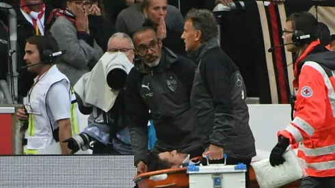 Stuttgart's Gentner swallows tongue, saved by doctor