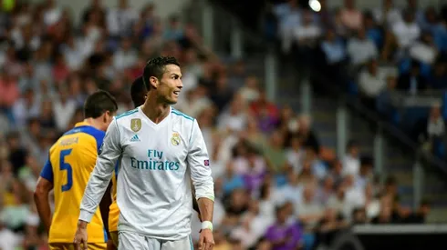 Ronaldo back in style for Real, Spurs end Wembley jinx