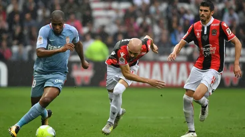 Balotelli double helps Nice thrash Monaco