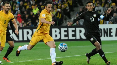 Australia scramble vital win over Thailand