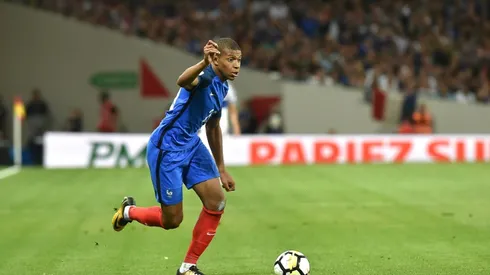 Mbappe pens emotional letter to angry Monaco fans