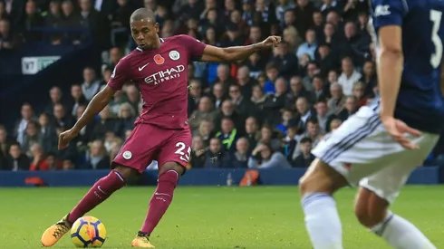 Guardiola encouraged as Man City maintain lead