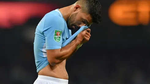 Aguero kept waiting as Man City maintain lead
