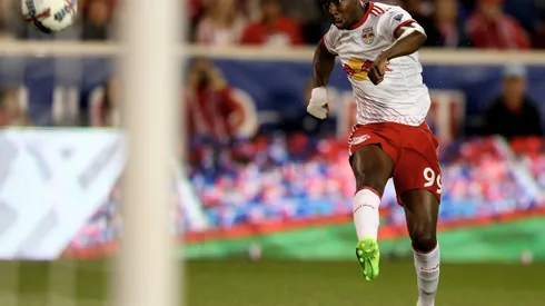 Red Bulls douse Fire, Whitecaps roll in MLS playoffs