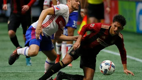 Portland take MLS top spot, Dempsey sees red