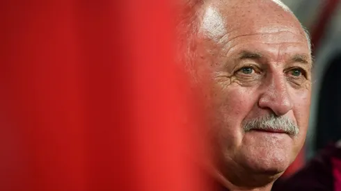 Scolari's Guangzhou retain China league title