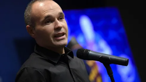 Iniesta agrees first 'lifetime' contract at Barca