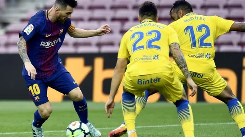 Barcelona win behind closed doors amid Catalonia clashes