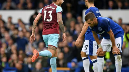 Burnley win piles pressure on Everton boss Koeman