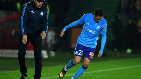 Marseille take second, Lyon beaten by Lille