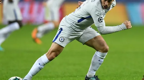 Conte backs Hazard to take central role in Chelsea charge