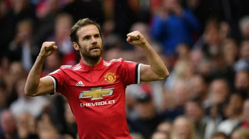 Mata wants to match Giggs, play into 40s