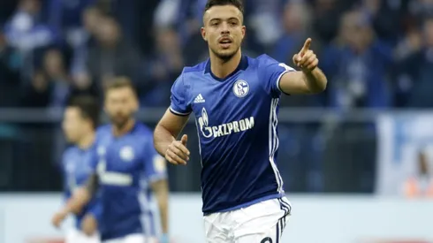 Schalke soar to second in Germany
