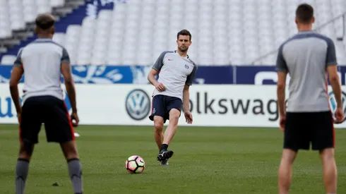 Knee surgery for PSG's Thiago Motta