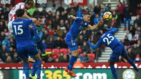 Crouch earns Stoke share of spoils against Leicester