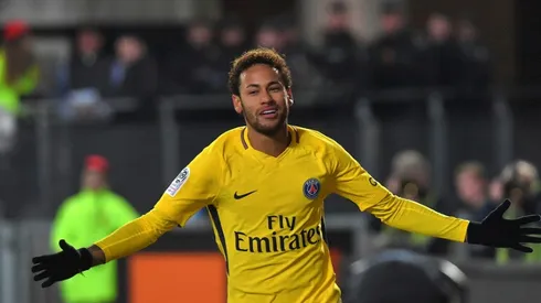 Neymar shines on return as PSG beat Rennes